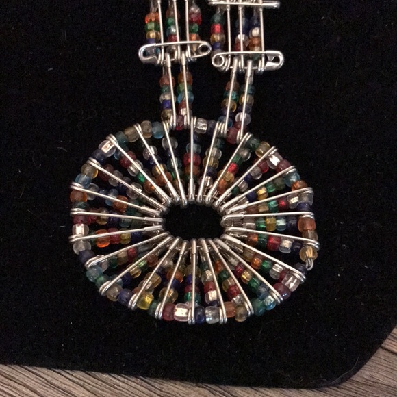 Vintage boho arts and crafts safety pin and bead necklace pair plus one bead - Picture 11 of 16